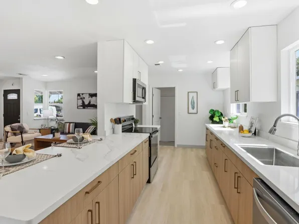 3927 Forestwood Dr, San Jose, CA 95121