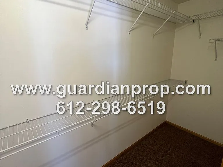 3431 Century Dr — Photo 11