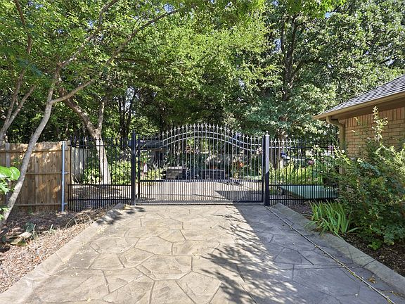 3rd image of 4044 Tortoise Ln