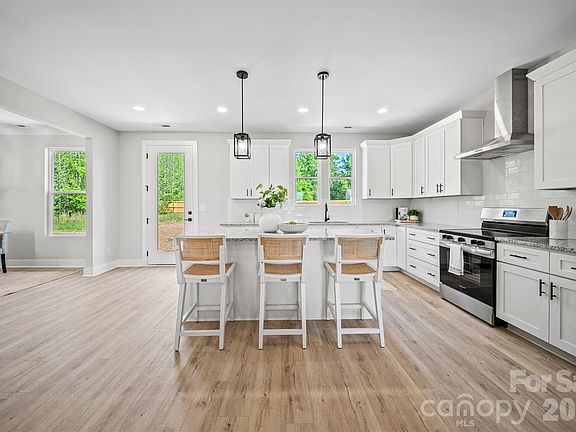 2nd image of 5655 Barrier Rd