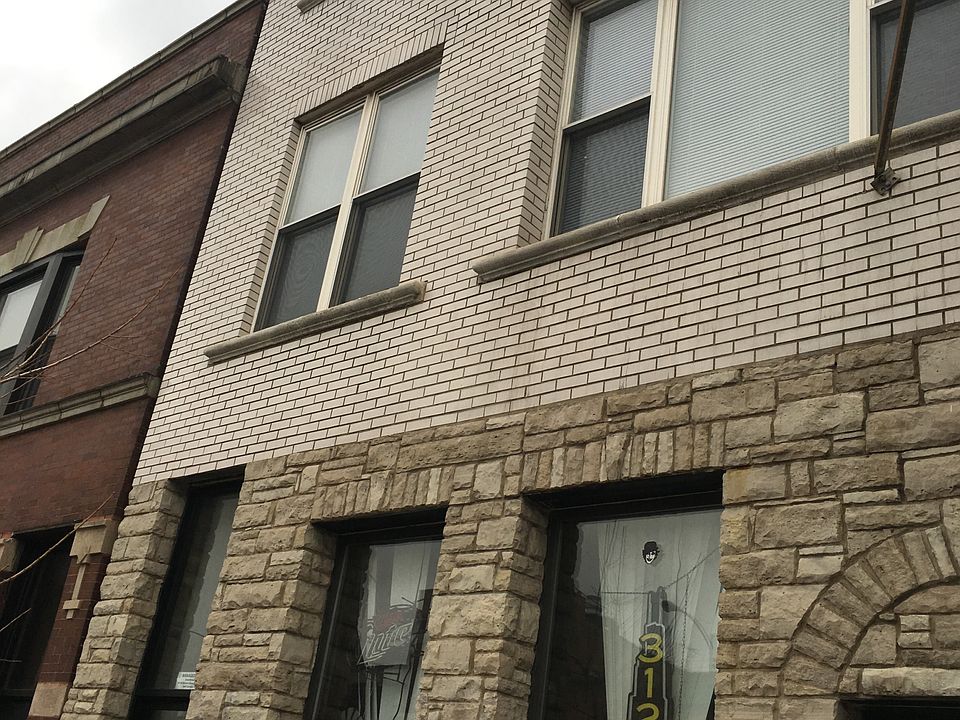 1st image of 1013 N Western Ave #2R