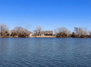 1050 E Santa Fe St, Sterling, KS 67579