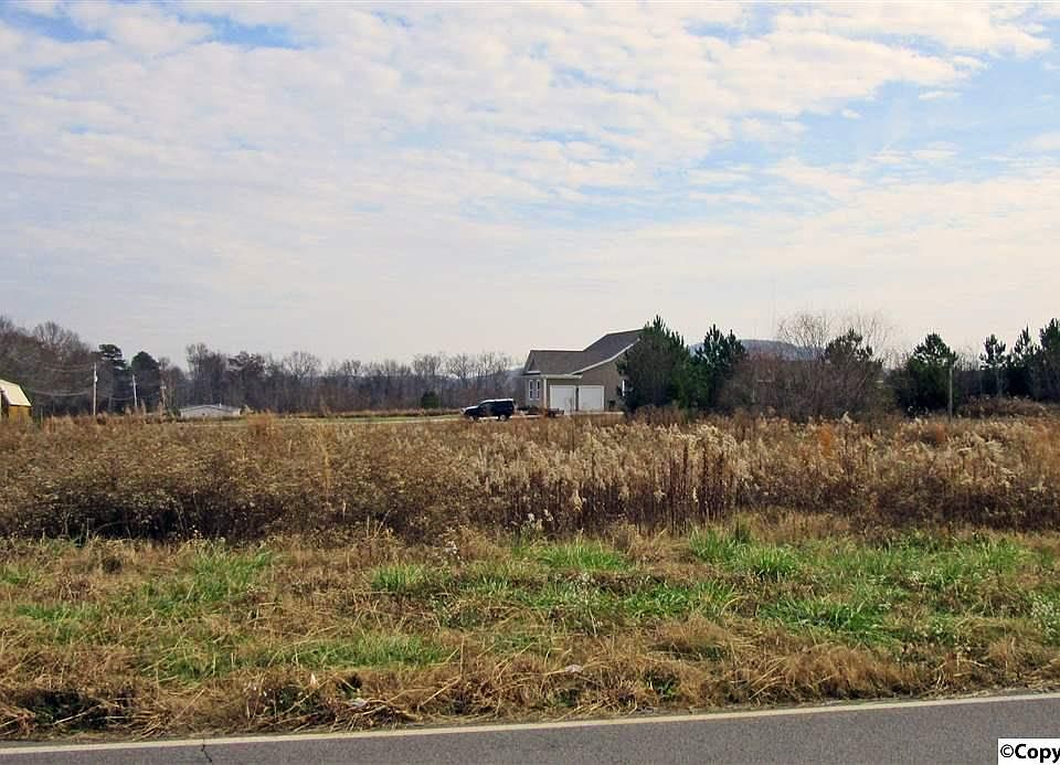 1st image of 221 Dove Hollow Dr