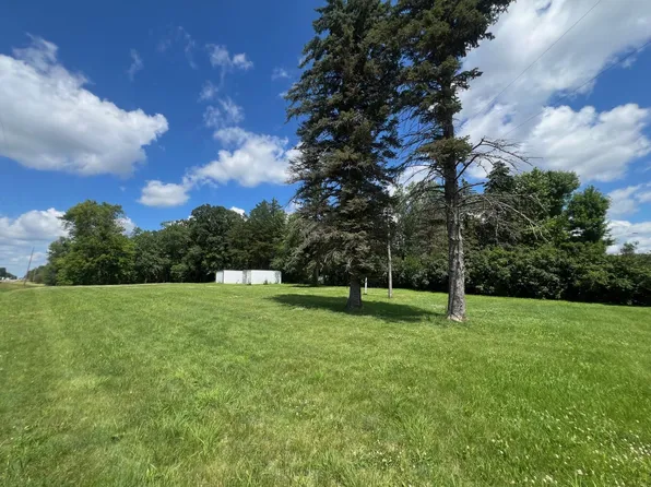 20th St, Clear Lake, MN 55319