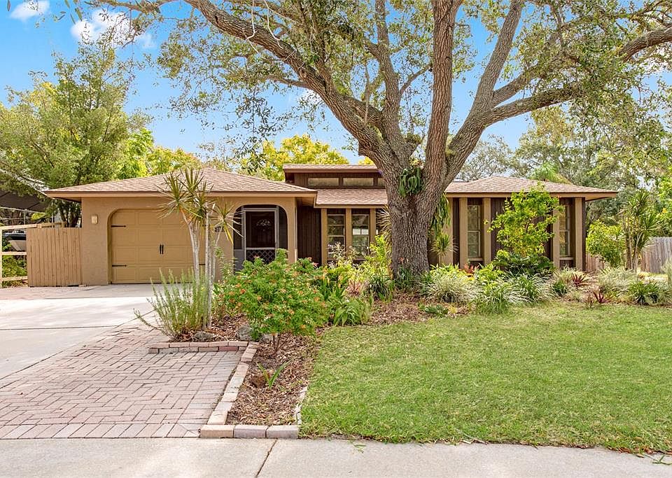 1st image of 2865 INDIANWOOD DRIVE