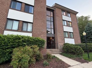 1407 Northgate Sq UNIT 2C, Reston, VA 20190