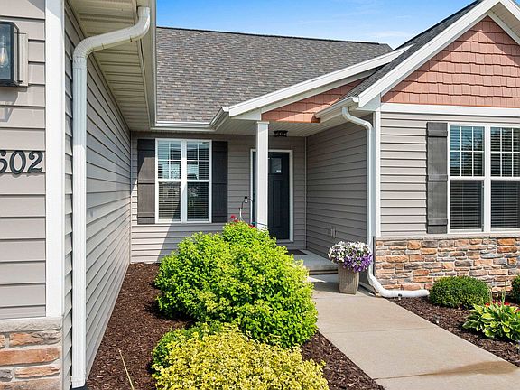 3rd image of 4602 Trellis Dr