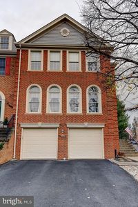 20948 Sandstone Sq, Sterling, VA, 20165