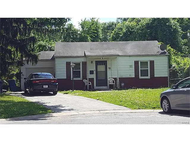 8 Burdale Ct photo 1