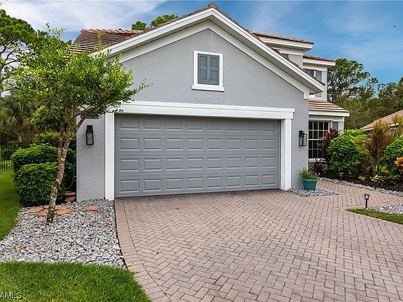 2nd image of 3276 Aralia Ct