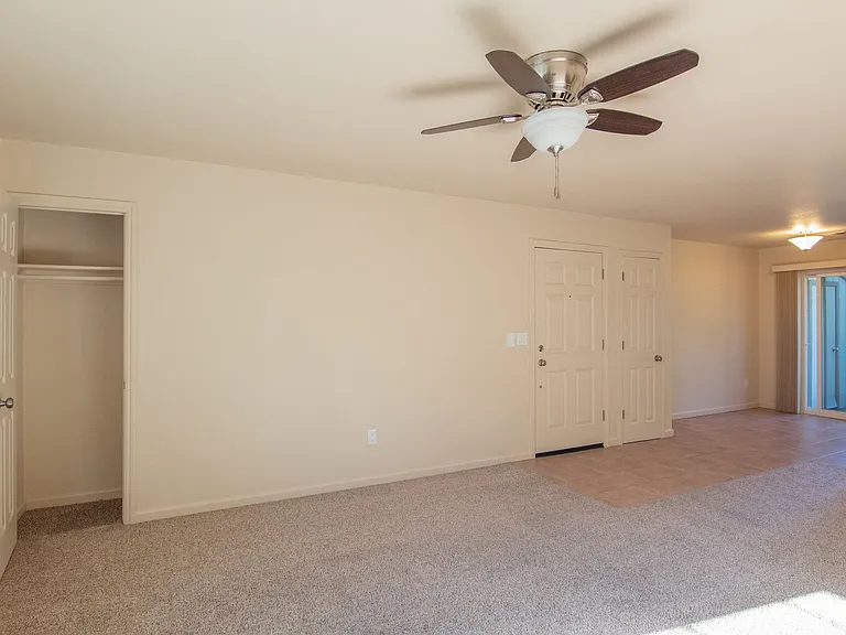 1880 Conifer Way — Photo 3