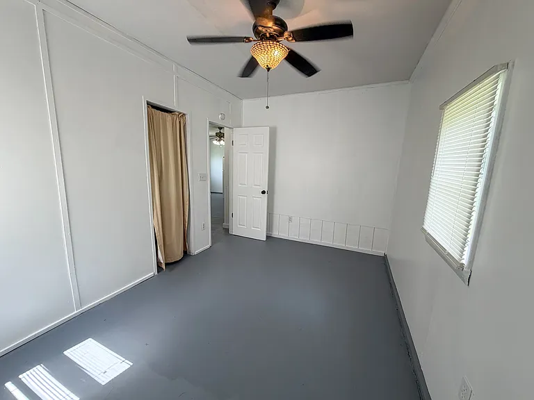 3520 Oakridge Ave — Photo 8