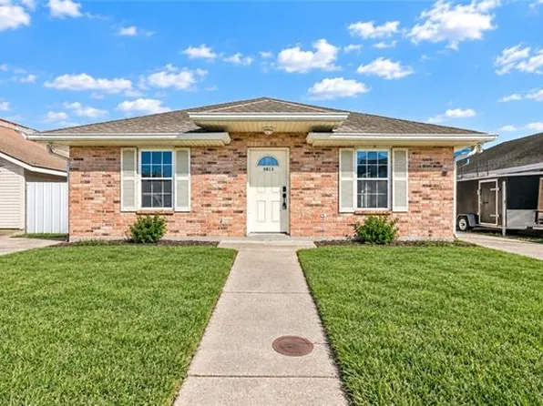 3813 Jupiter Dr, Chalmette, LA 70043