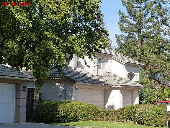 3rd image of 8247 N Barton Ave