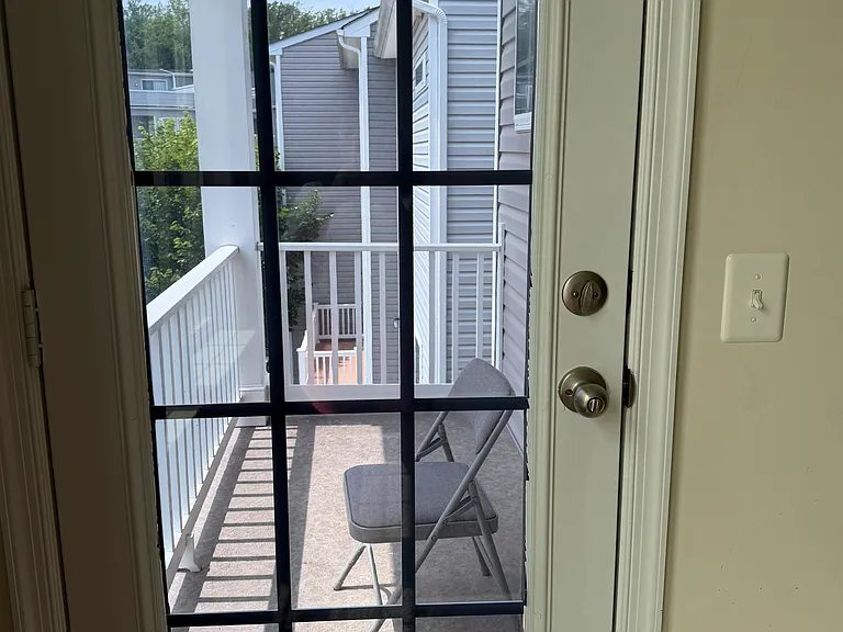 9034 Fox Stream Way — Photo 24