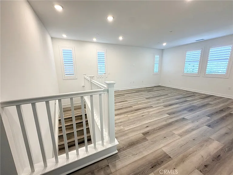 26756 Bermudez St — Photo 23