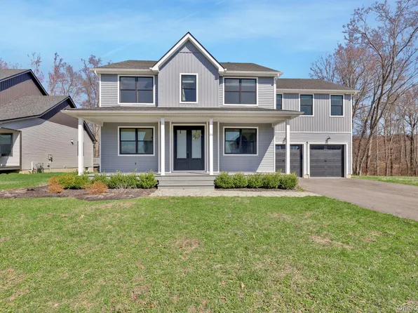 26 Wildwood Drive, Rock Tavern, NY 12575