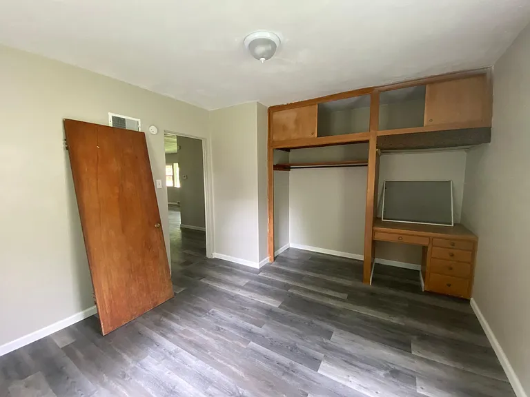 48 Windsor Dr — Photo 5
