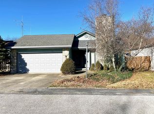 7811 Mews Rd, Terre Haute, IN 47802