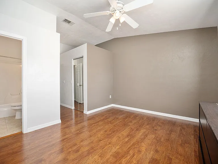3910 SW 20th Ave #1403 — Photo 20
