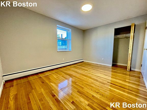 3rd image of 114 Babcock St #30W