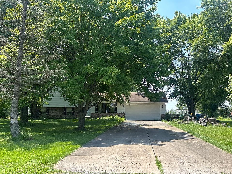 1st image of 41819 Biggs Rd