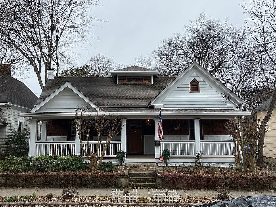 2nd image of 1046 Center St NW