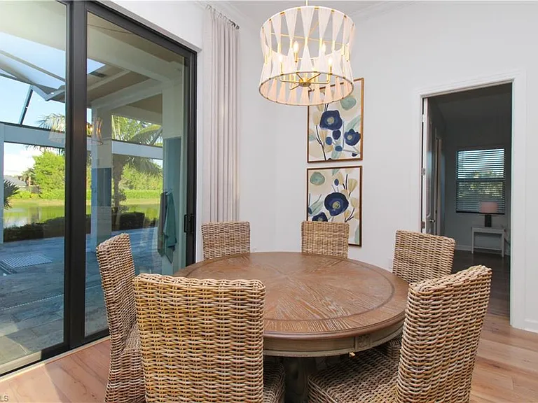 3123 Heather Glen Ct — Photo 29