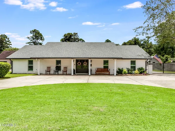 1734 E Willow St, Lafayette, LA 70501