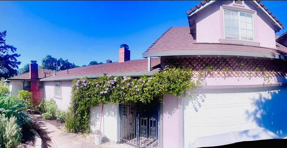 2nd image of 15385 Warwick Rd