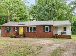 10035 Wycliff Rd, North Chesterfield, VA 23236