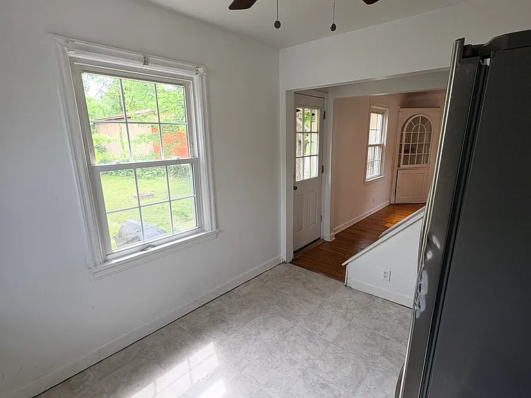1386 Wolfangel Rd — Photo 12