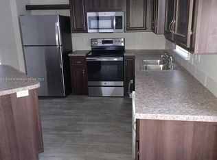 2854 SW 58th Ct, Fort Lauderdale, FL 33312