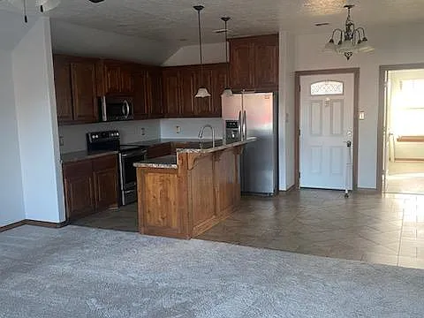 4408 SW Brandon Ln — Photo 2