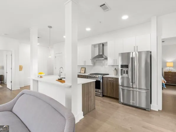 775 Juniper St NE #223, Atlanta, GA 30308