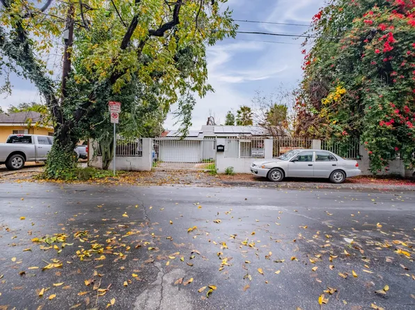 7146 Ranchito Ave, Van Nuys, CA 91405