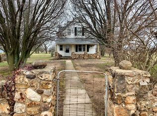 7603 W Farm Road 144, Springfield, MO 65802