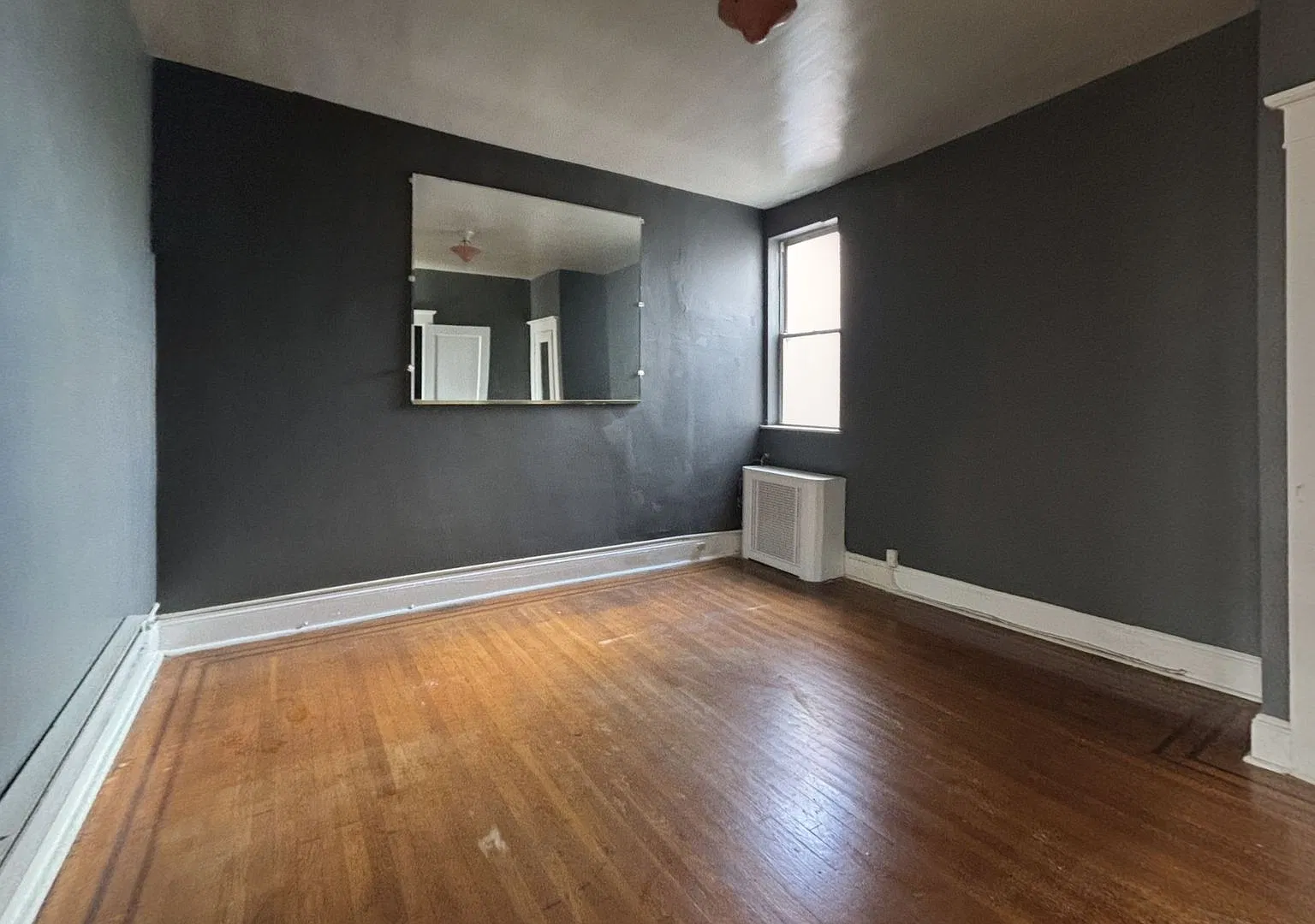 1911 McKean St, — Photo 3