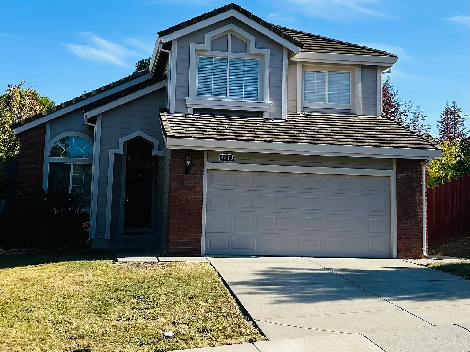 5 bed, 2312 sqft, $3,500 — Photo 1