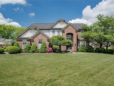 35150 Emory Dr, Avon, OH, 44011