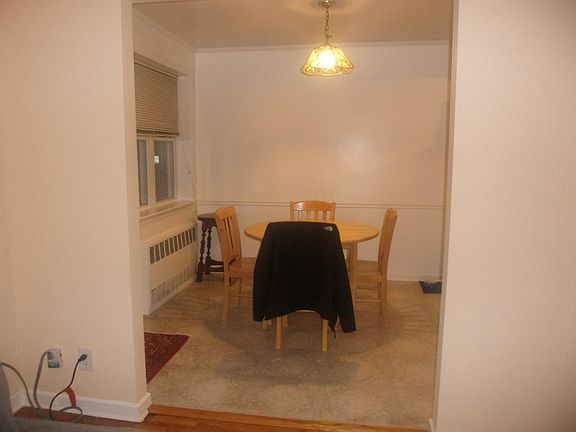 4th image of 29-09 200th St