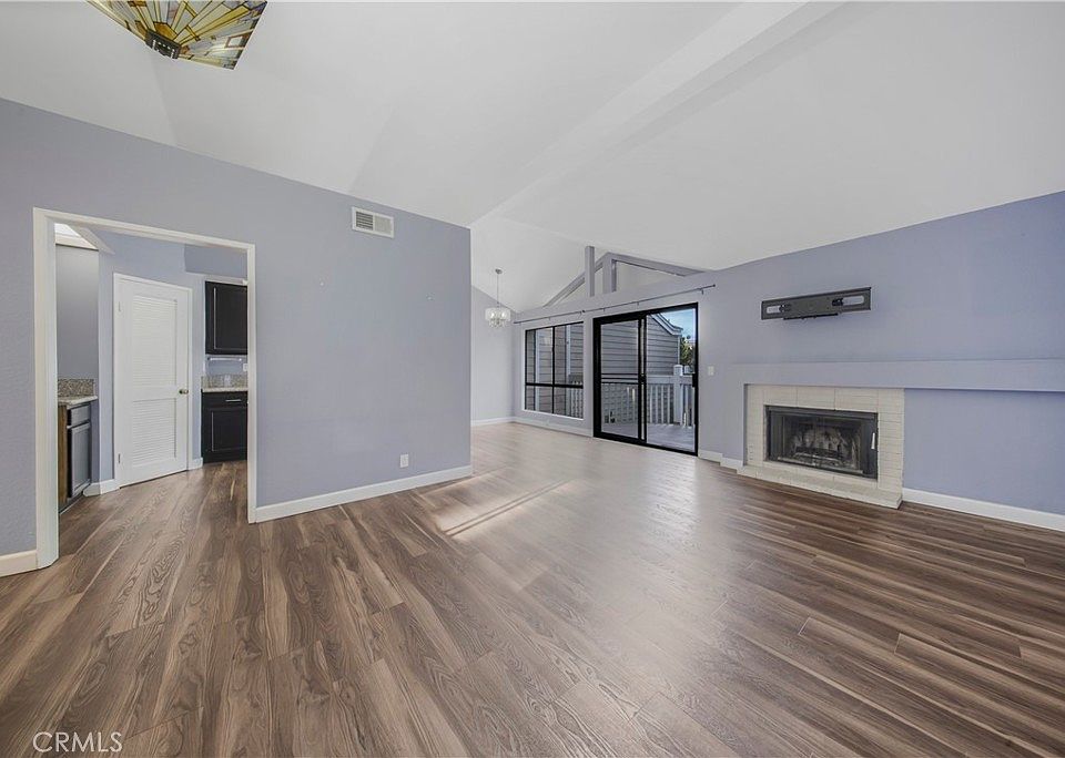 1st image of 4900 N Grand Ave APT 120