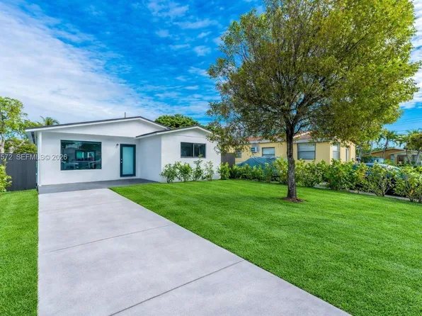 528 NW 3rd Ct, Hallandale Beach, FL 33009