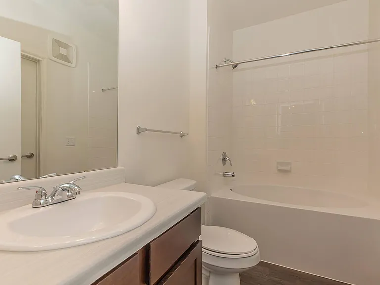 McKinney Falls Apartments — Photo 58