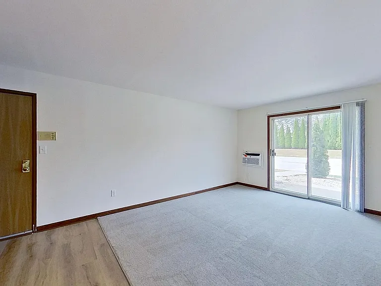 N81W15141 Appleton Ave — Photo 2