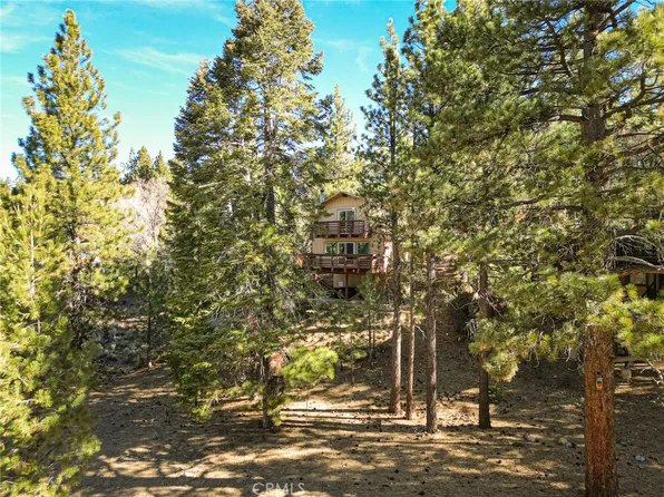43869 Mendocino Dr, Big Bear Lake, CA 92315