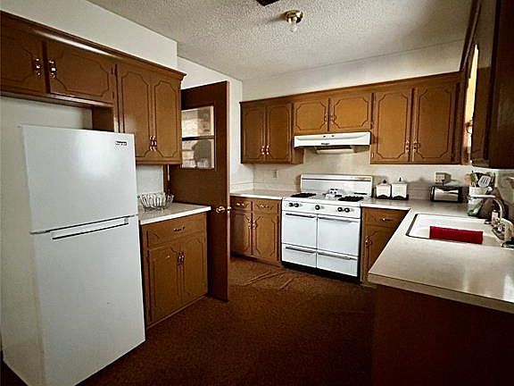 5th image of 4701 Tate Dr