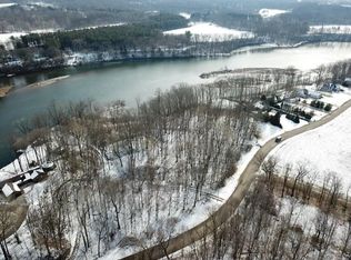 Riverside Dr, Niles, MI 49120