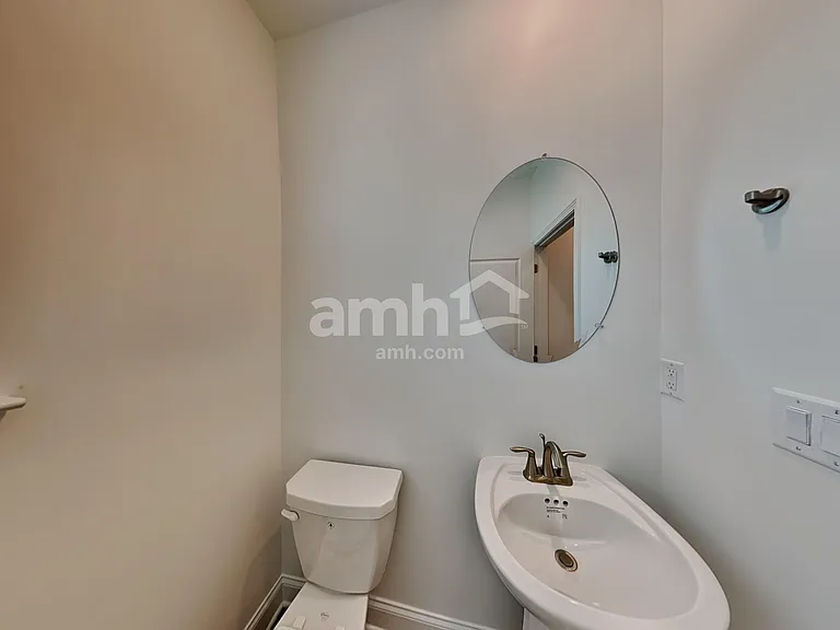 130 Sapling Way — Photo 10