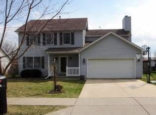 802 W Cedar Point Ct, Peoria, IL